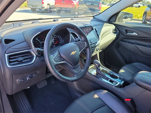 Used 2023 Chevrolet Equinox Premier image 18