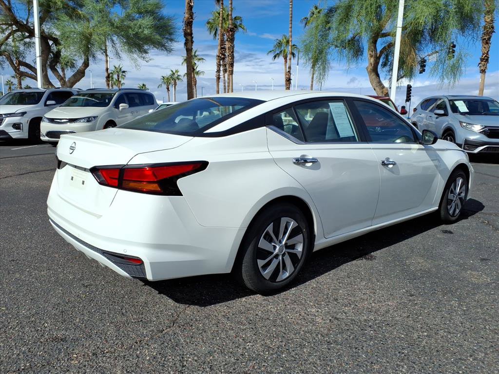 Used 2024 Nissan Altima 2.5 S image 5