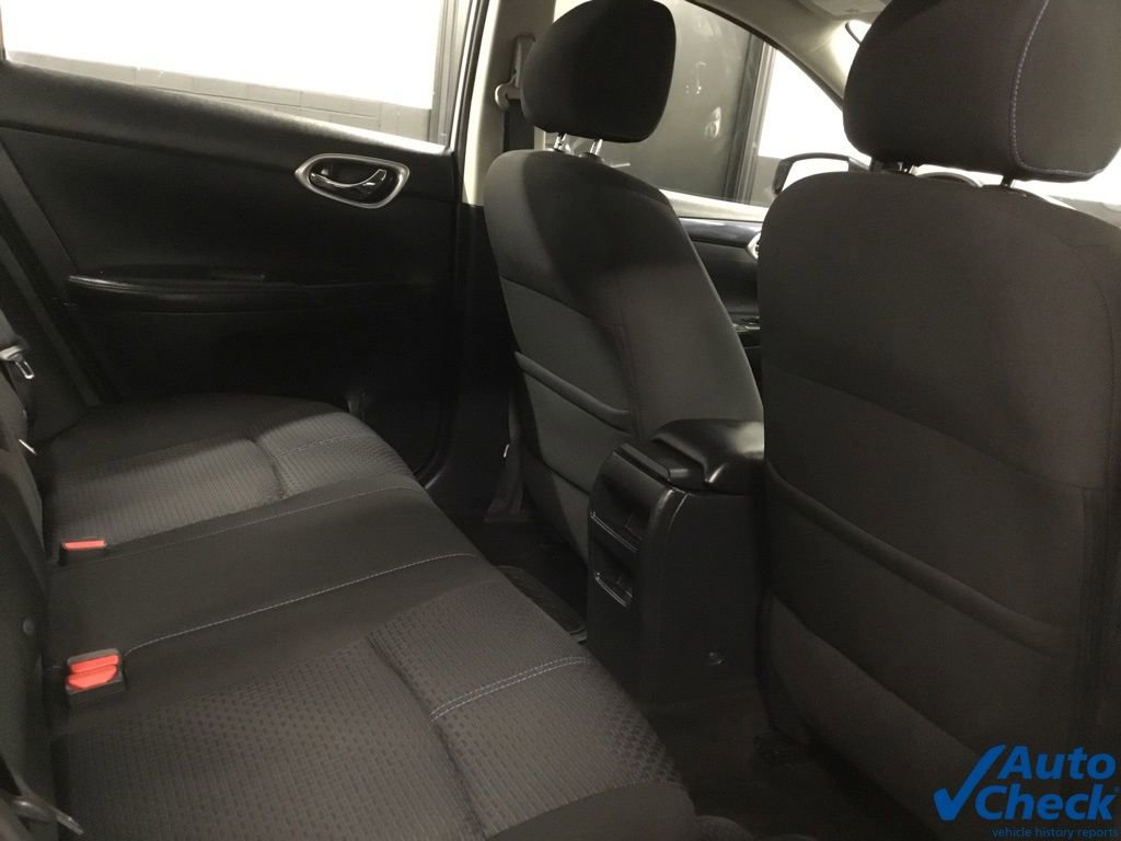 Used 2016 Nissan Sentra SR w/ Driver's Assist Package FWD image 34