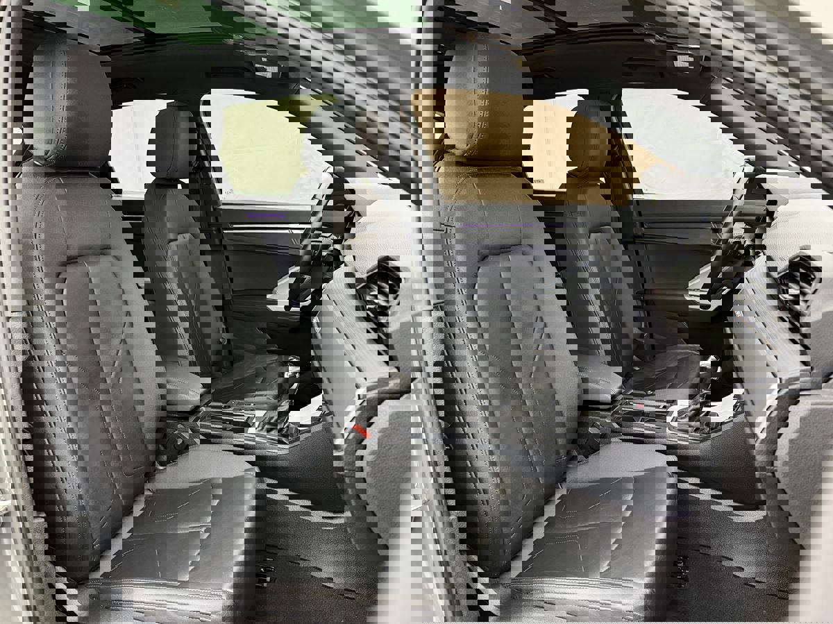 Used 2022 Audi Q3 2.0T Premium Plus w/ Premium Plus Package image 37