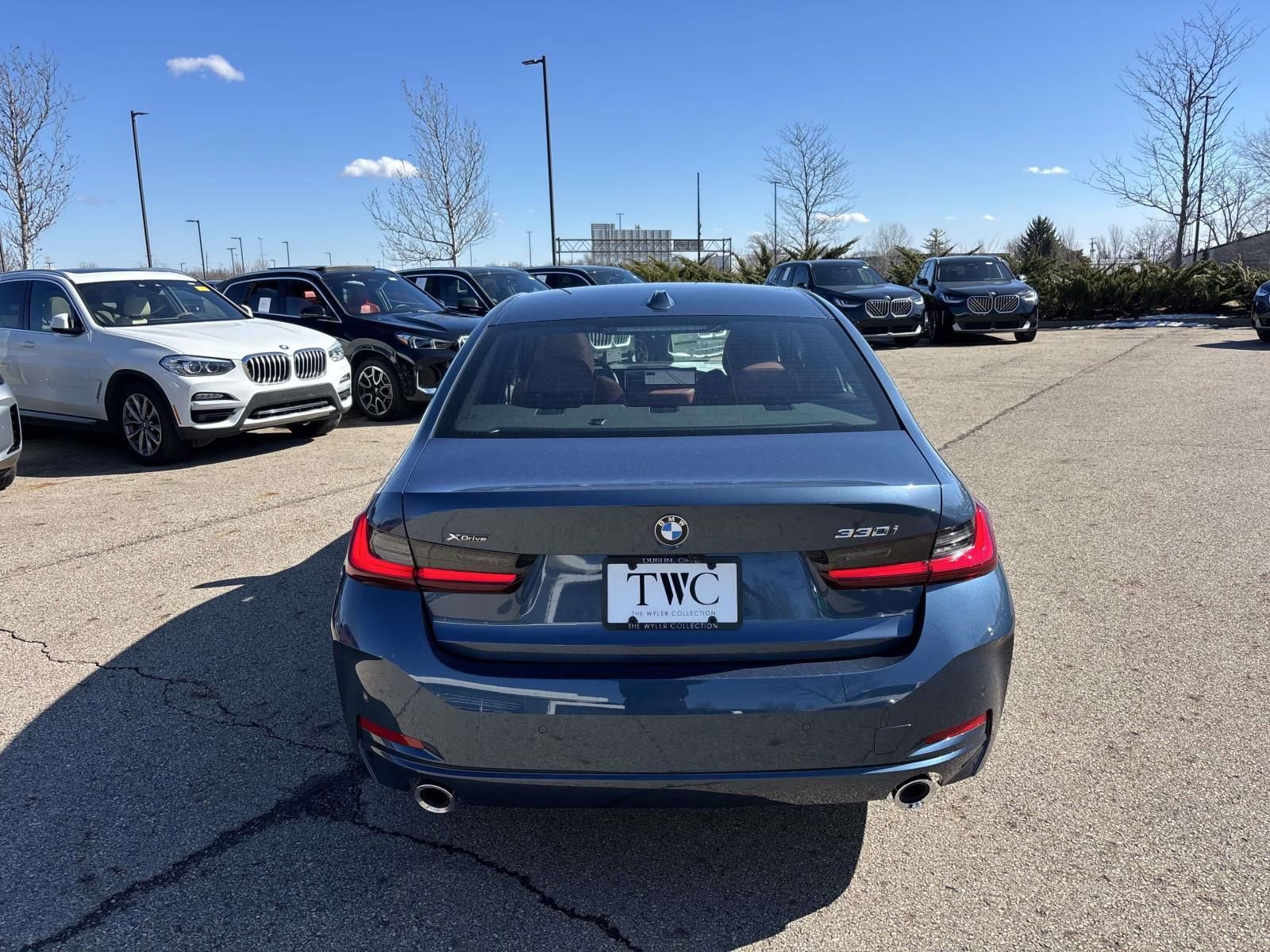 New 2026 BMW 330i xDrive Sedan w/ Premium Package image 6