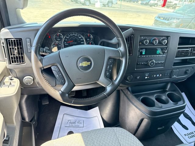 Used 2022 Chevrolet Express 2500 LT RWD image 14
