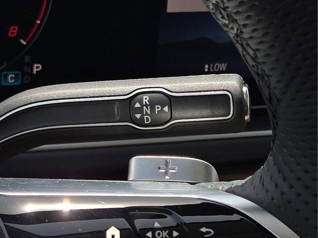 New 2026 Mercedes-Benz GLS 450 4MATIC image 23