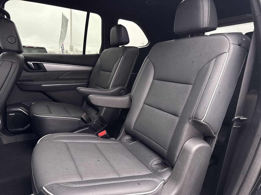 Certified 2025 Buick Enclave Preferred image 24