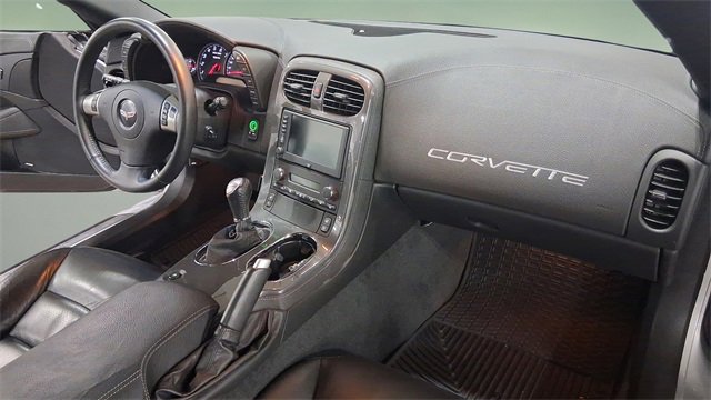 Used 2009 Chevrolet Corvette Z06 w/ Preferred Equipment Group image 17