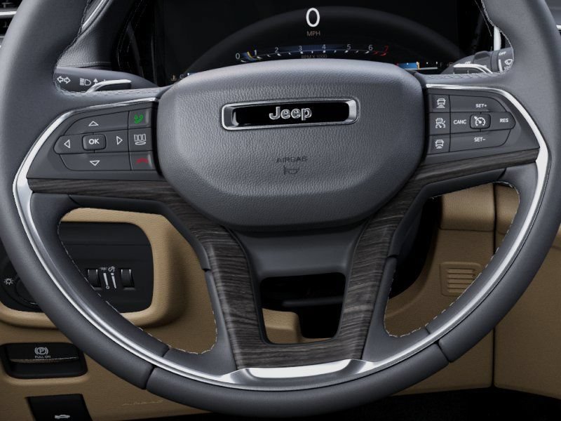 New 2026 Jeep Grand Cherokee L Limited w/ Limited Altitude Package AWD/4WD image 19