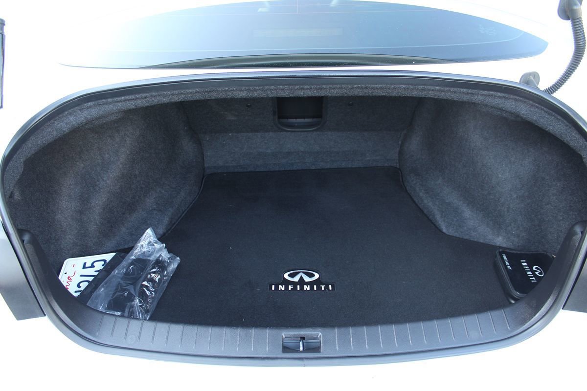 Used 2015 INFINITI Q50 w/ Moonroof Package RWD image 31