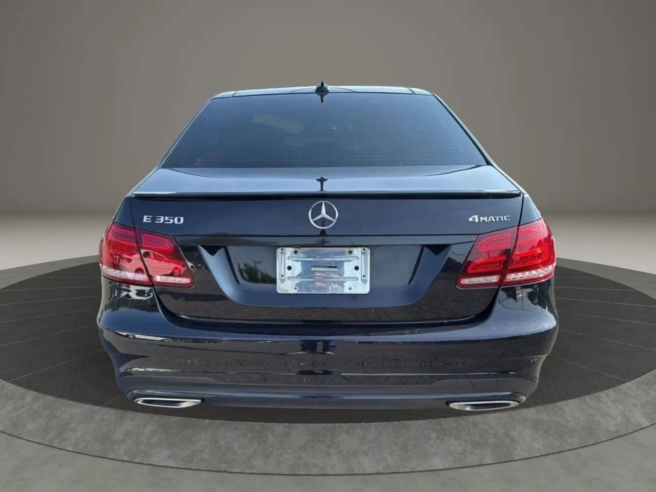 Used 2016 Mercedes-Benz E 350 4MATIC Sedan image 6