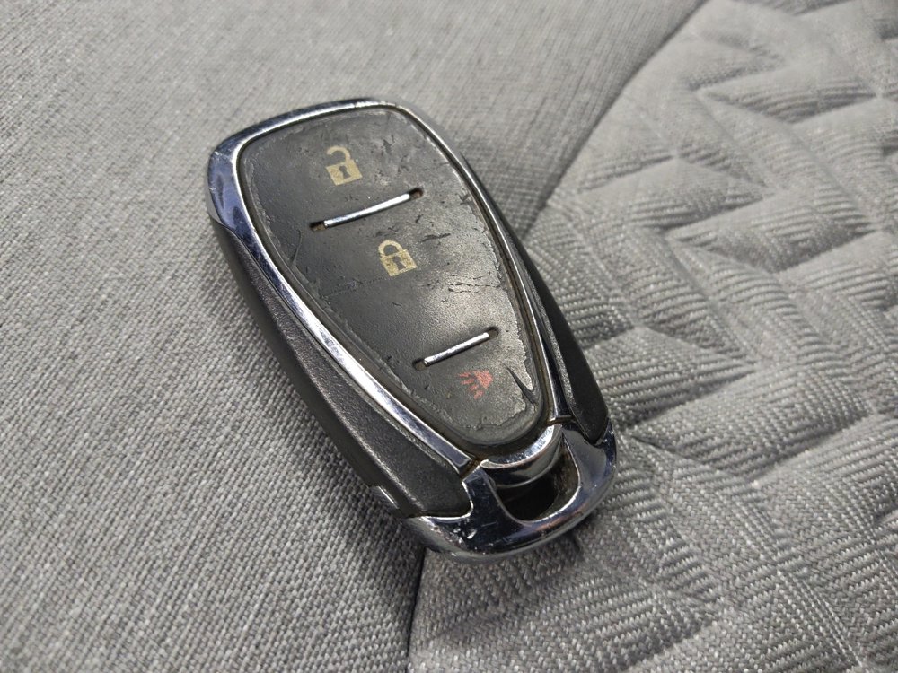 Used 2022 Chevrolet Equinox LS w/ LPO, Floor Liner Package FWD image 32