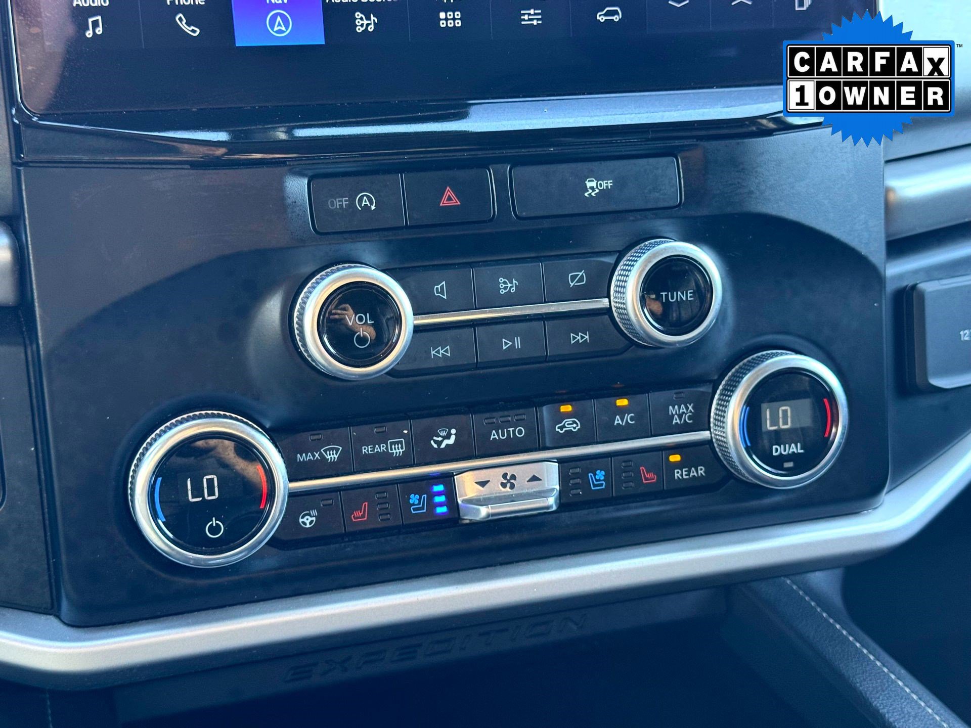 Used 2024 Ford Expedition Max XLT image 28