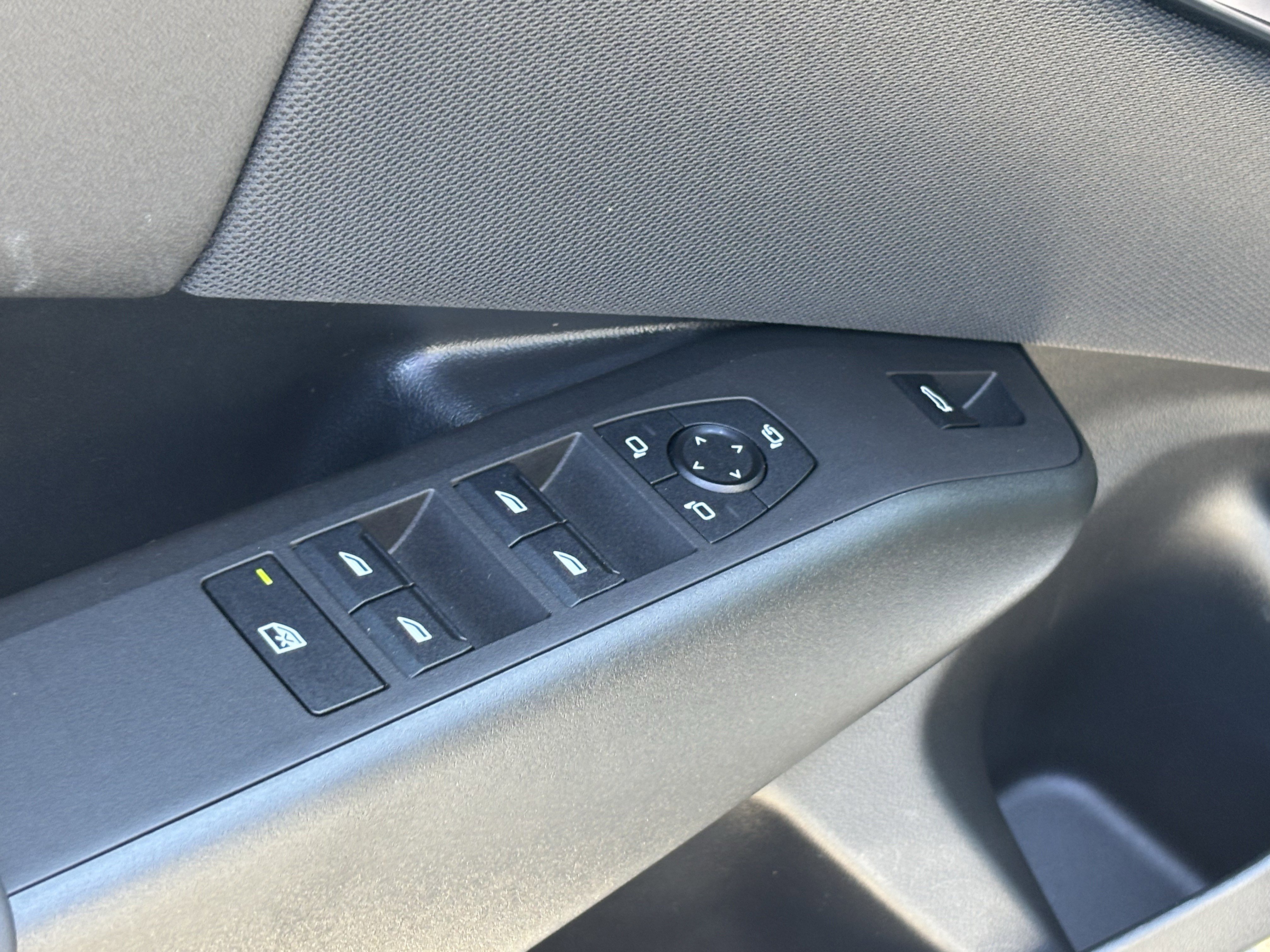 Certified 2025 BMW X3 xDrive30i w/ Convenience Package image 15