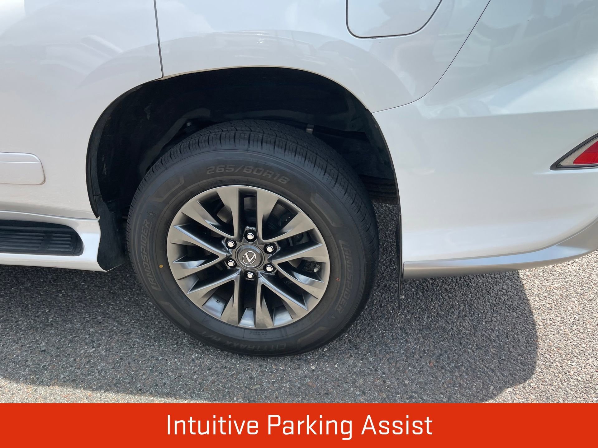 Used 2018 Lexus GX 460 Premium AWD/4WD image 8