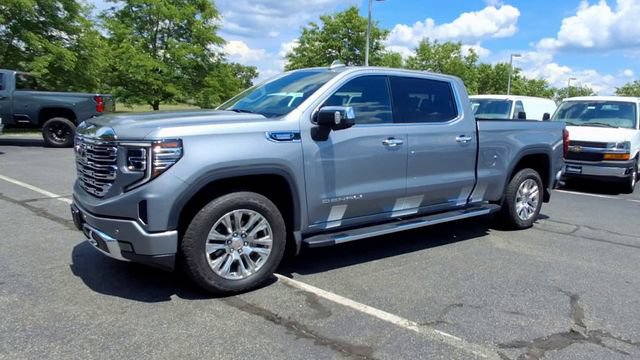 Certified 2023 GMC Sierra 1500 Denali w/ Technology Package AWD/4WD image 4