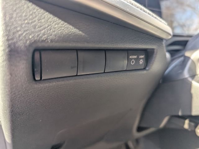 New 2026 Nissan Kicks SV image 17