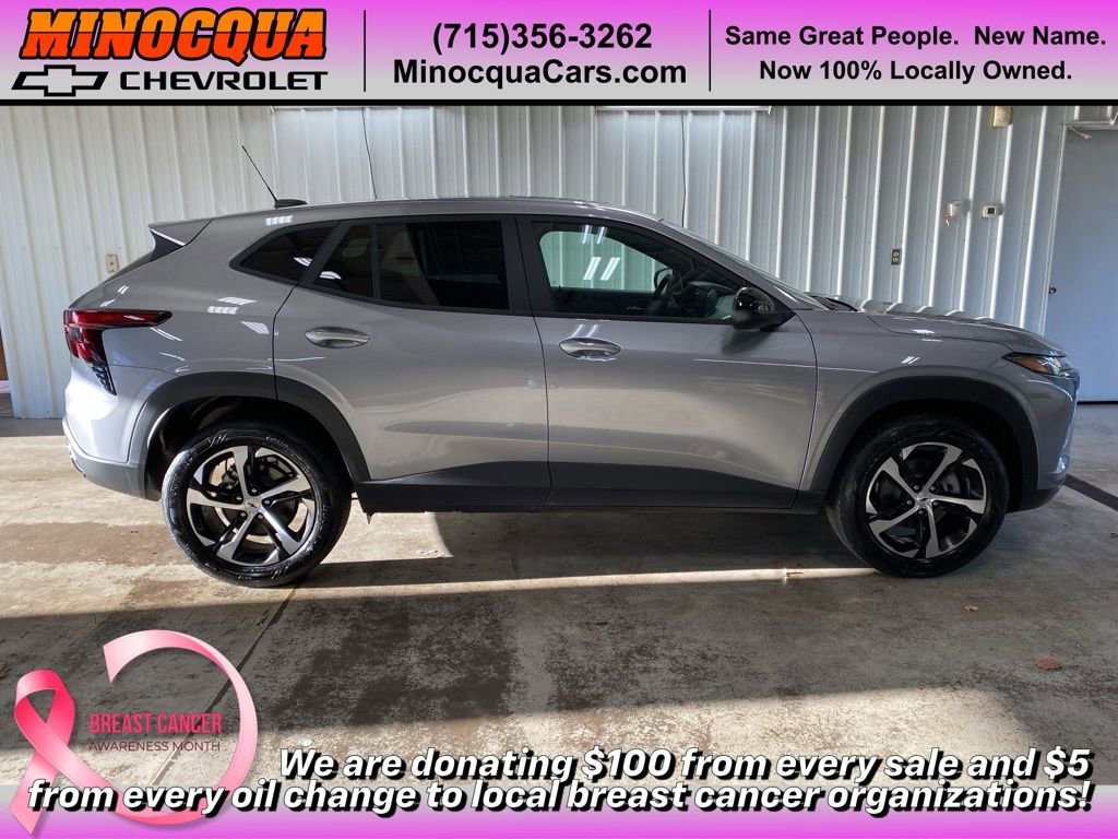 New 2025 Chevrolet Trax RS w/ Sunroof Package