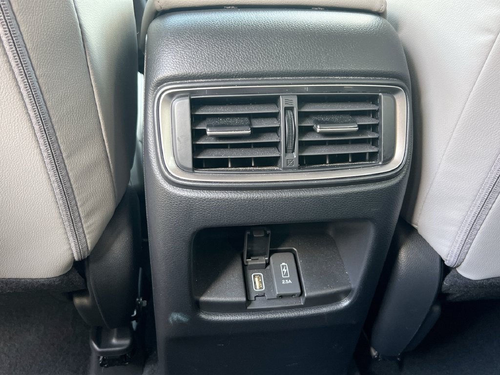 Used 2018 Honda CR-V Touring image 37