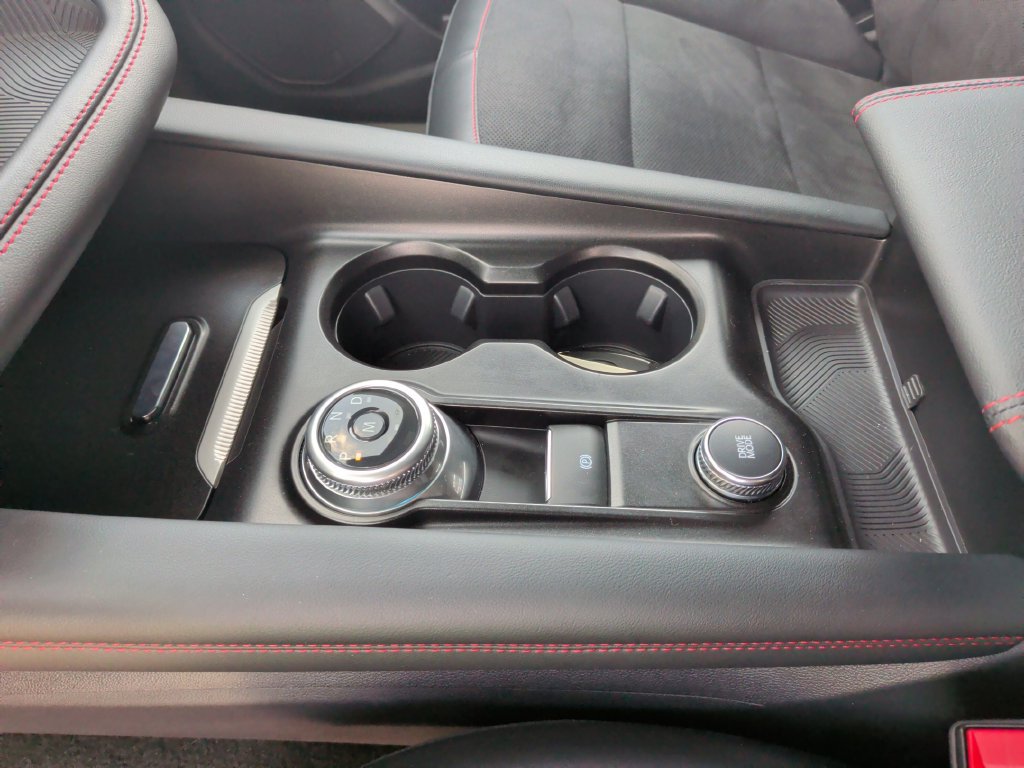 Used 2025 Ford Explorer ST AWD/4WD image 21