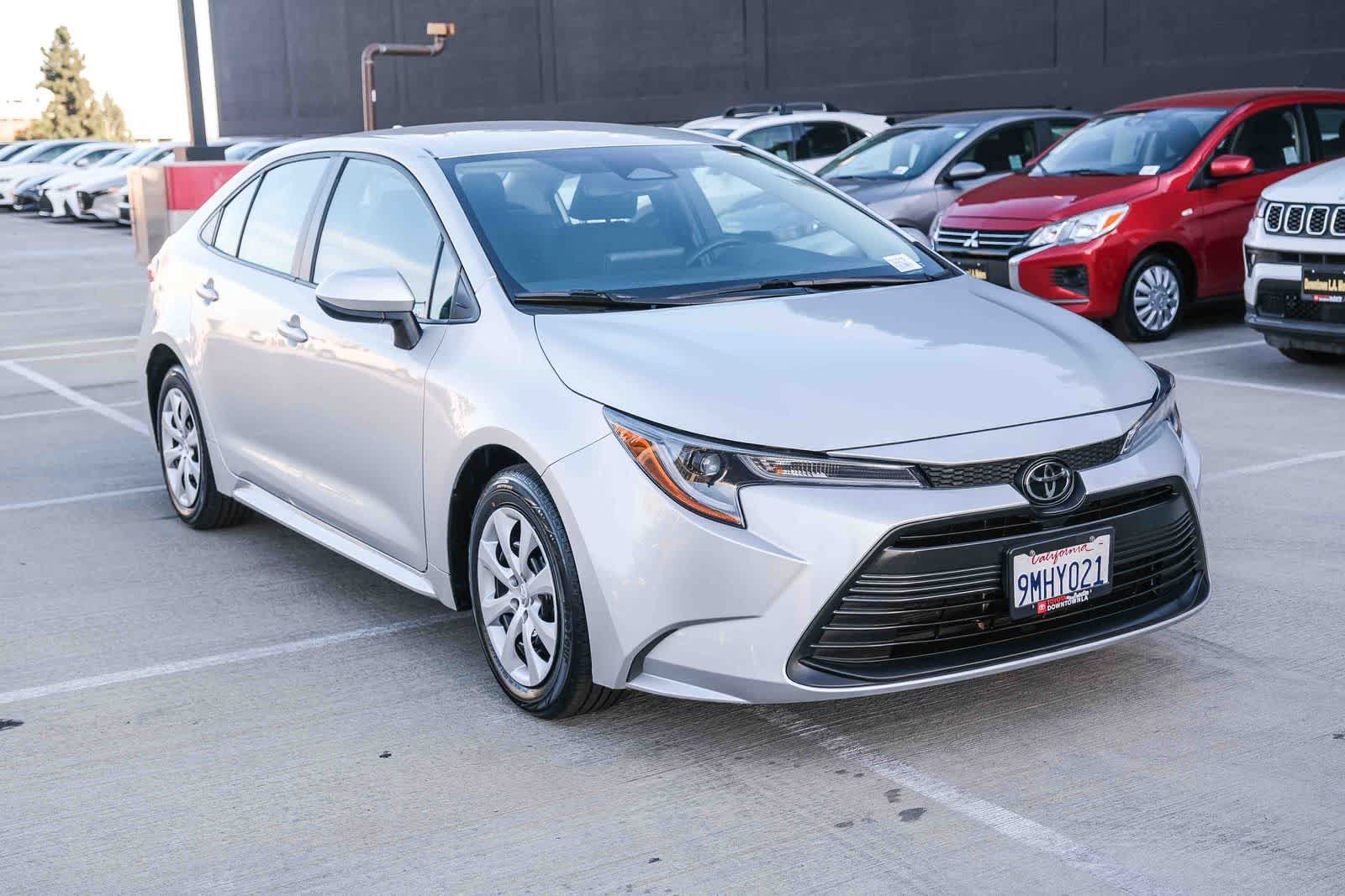 Certified 2024 Toyota Corolla LE FWD image 3