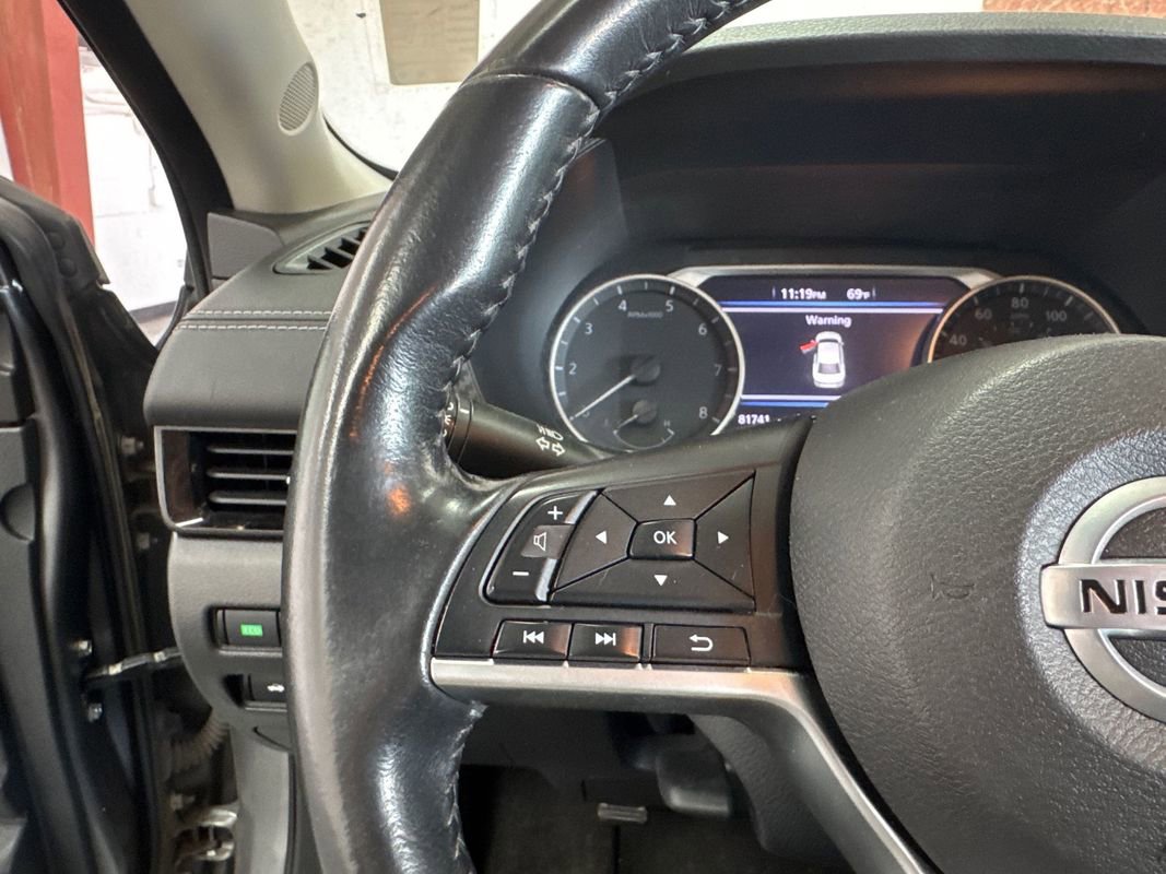 Used 2022 Nissan Sentra SV image 12