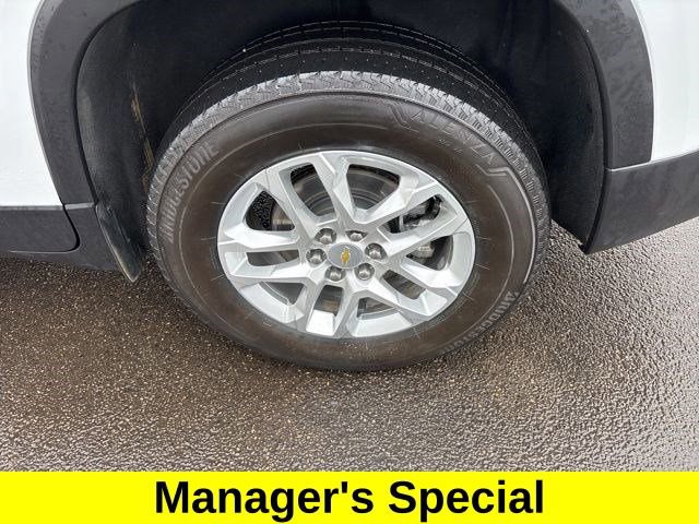 Used 2023 Chevrolet Traverse LS w/ Safety Package image 45
