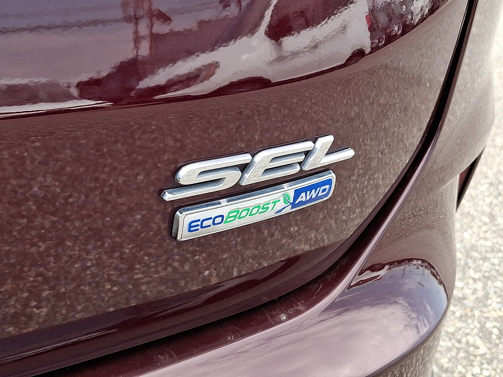 Used 2019 Ford Edge SEL w/ Equipment Group 201A AWD/4WD image 28