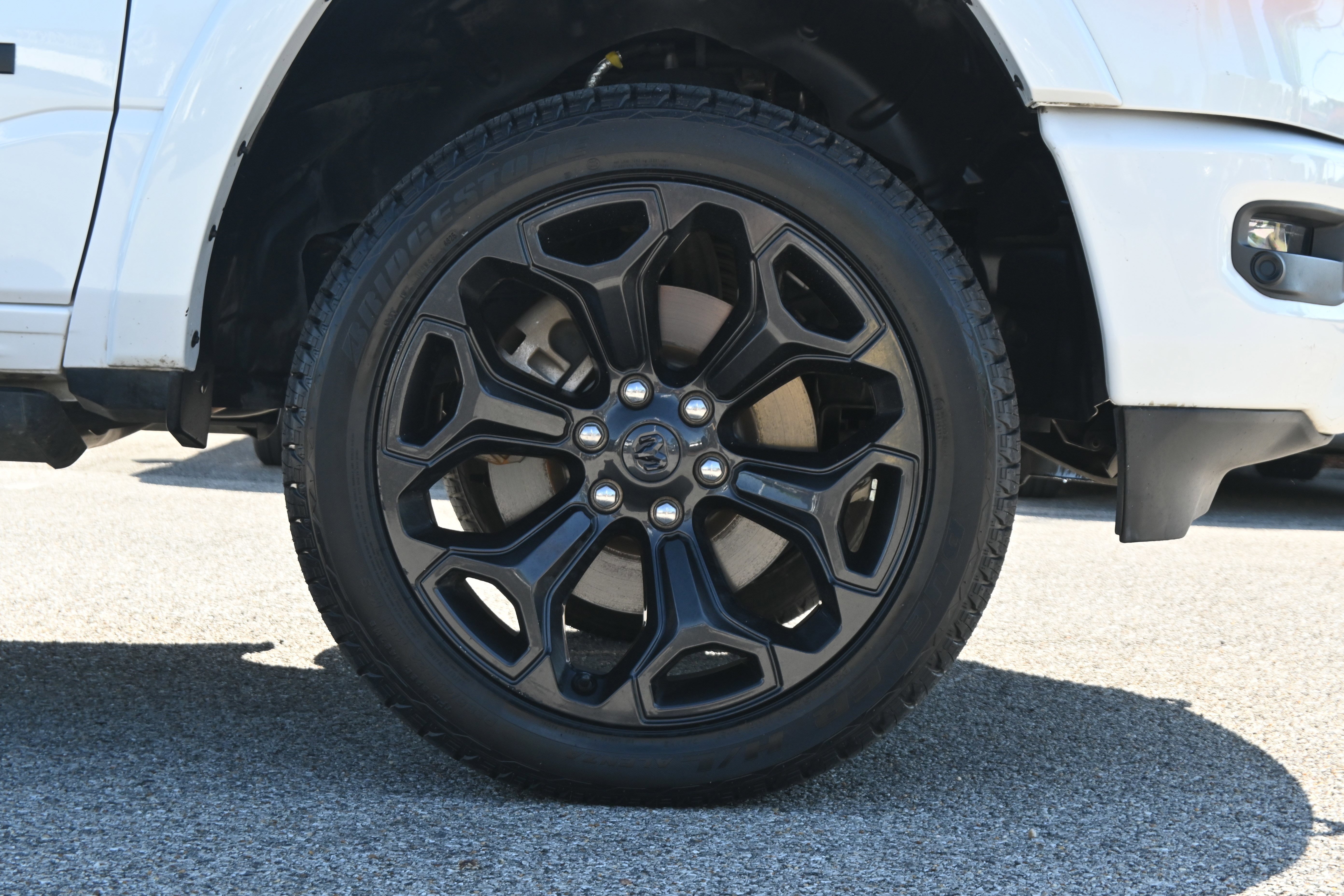 Used 2022 RAM 1500 Limited RWD image 13