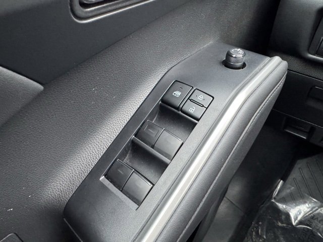 Certified 2022 Toyota Highlander XLE image 37