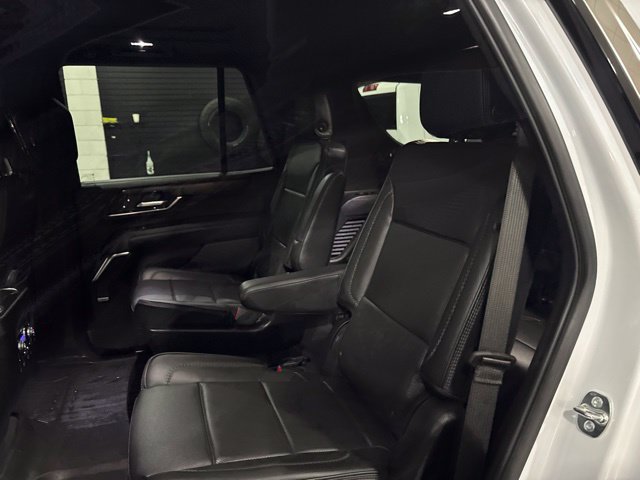 Used 2026 GMC Yukon Denali w/ Advanced Technology Package AWD/4WD image 18