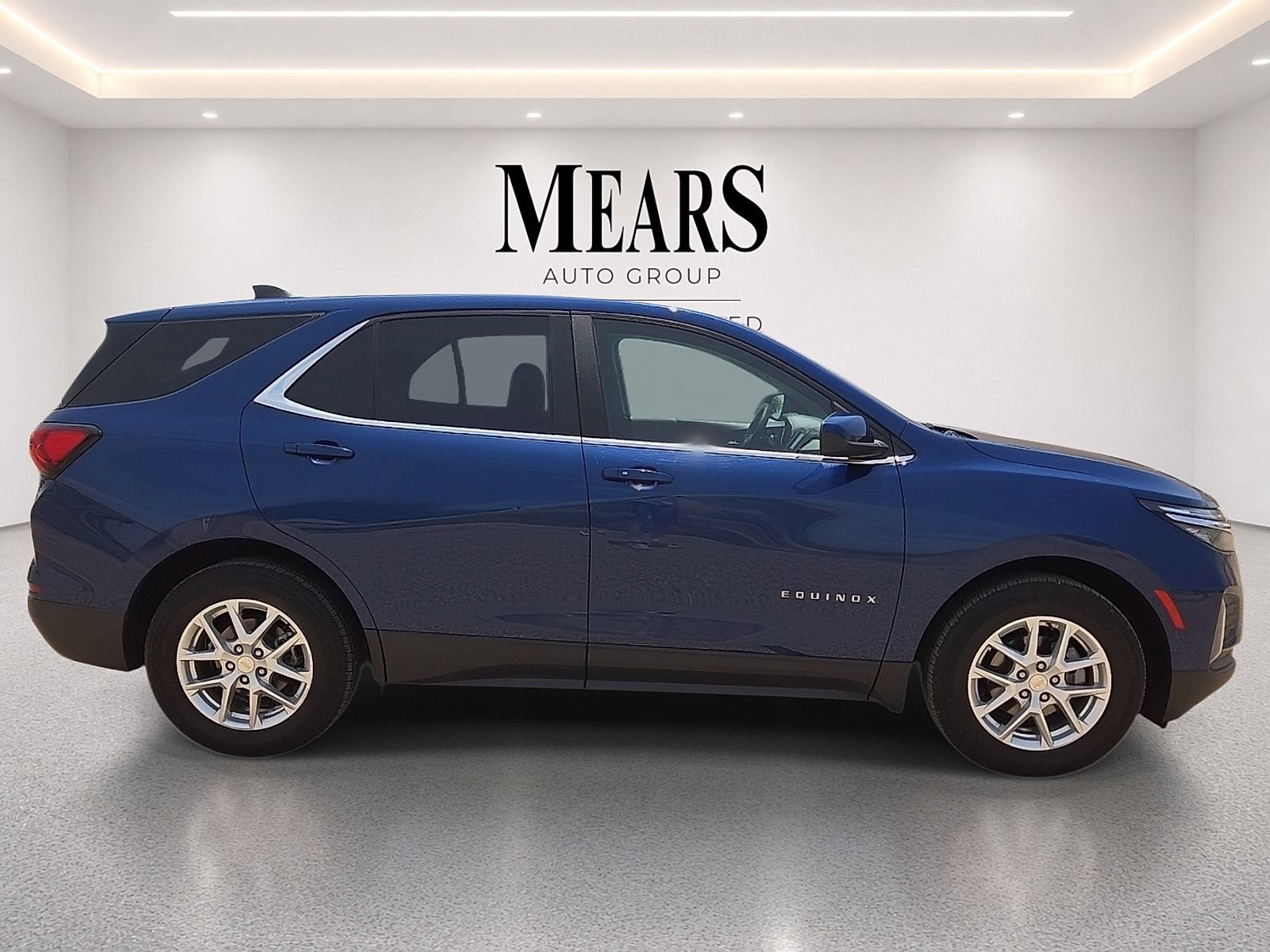 Used 2022 Chevrolet Equinox LT FWD image 6