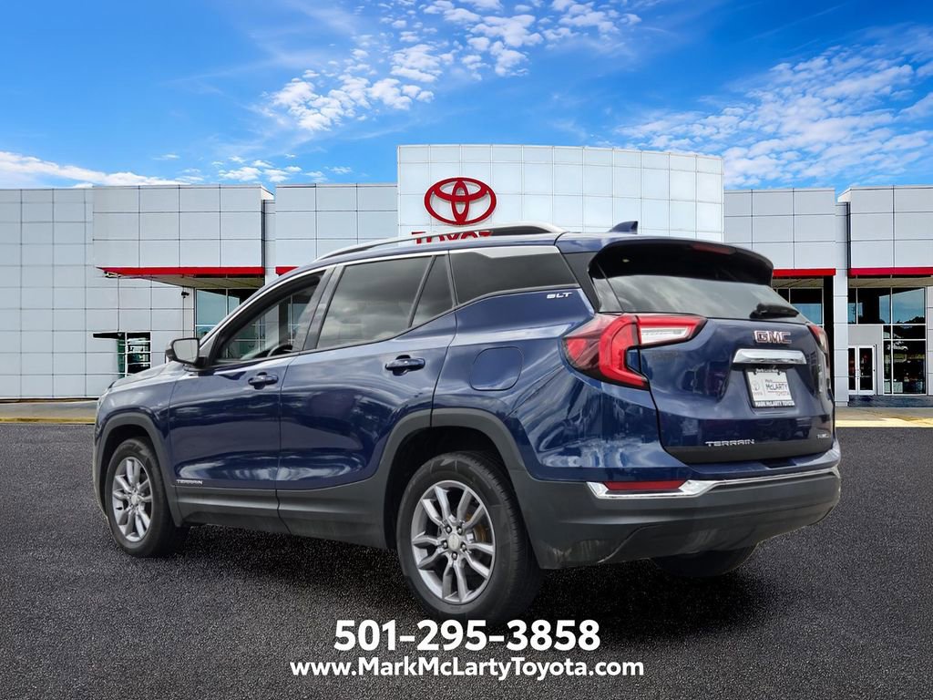 Used 2022 GMC Terrain SLT AWD/4WD image 3
