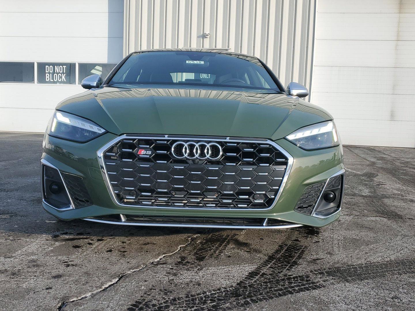 Used 2023 Audi S5 Premium Plus w/ Premium Plus Package image 2