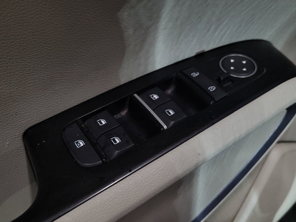 Used 2020 Kia Soul S FWD image 27