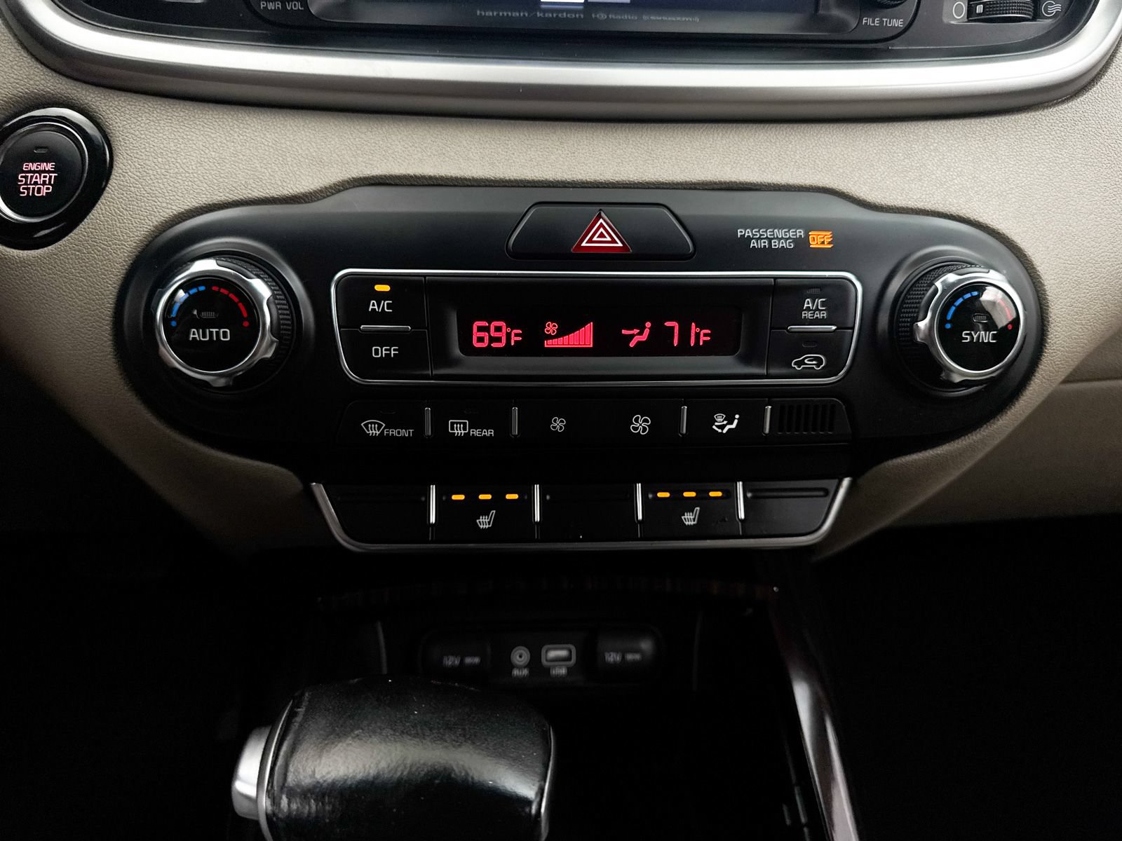 Used 2019 Kia Sorento EX w/ EX Premium Package FWD image 27