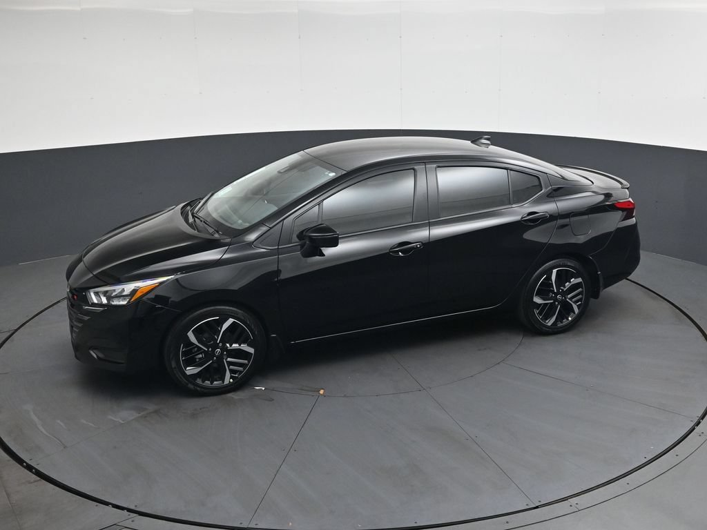 Certified 2025 Nissan Versa SR w/ Trunk Package FWD image 40
