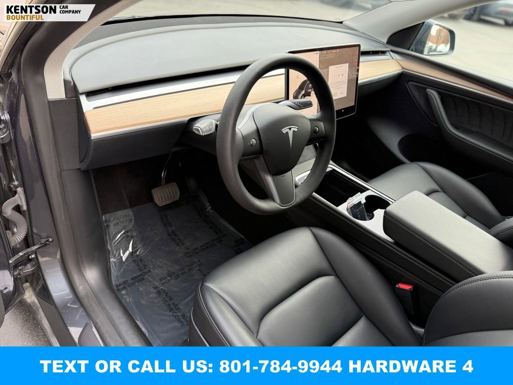 Used 2023 Tesla Model Y Long Range image 29