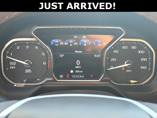 Used 2021 GMC Yukon SLT w/ SLT Luxury Package image 28