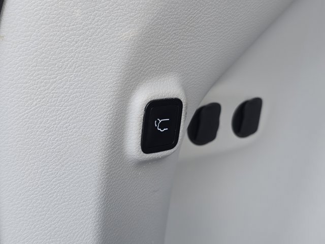 Used 2022 Jeep Cherokee Latitude Lux image 9