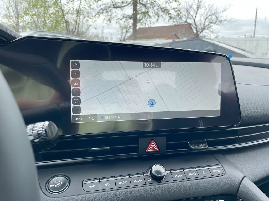 New 2025 Hyundai Elantra SEL image 43