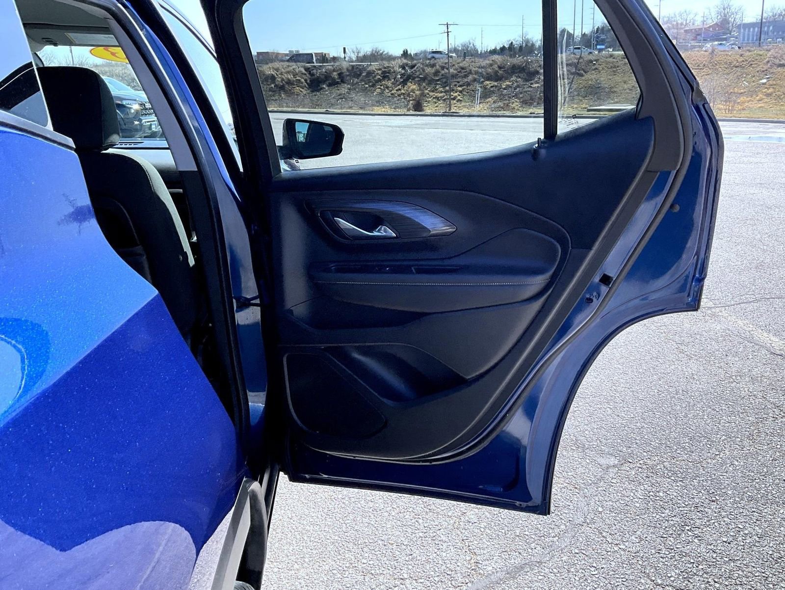 Certified 2023 GMC Terrain SLE w/ Driver Convenience Package image 17