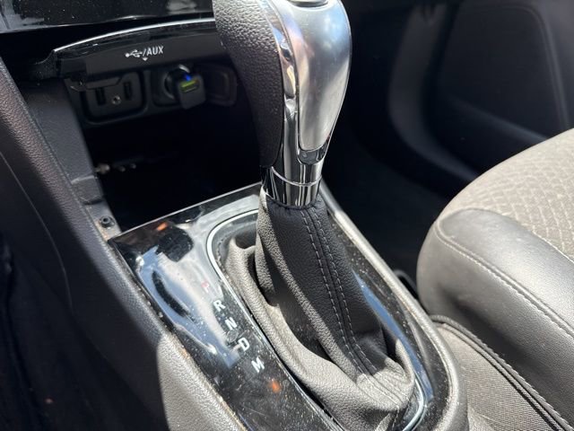 Used 2018 Buick Encore Sport Touring FWD image 10