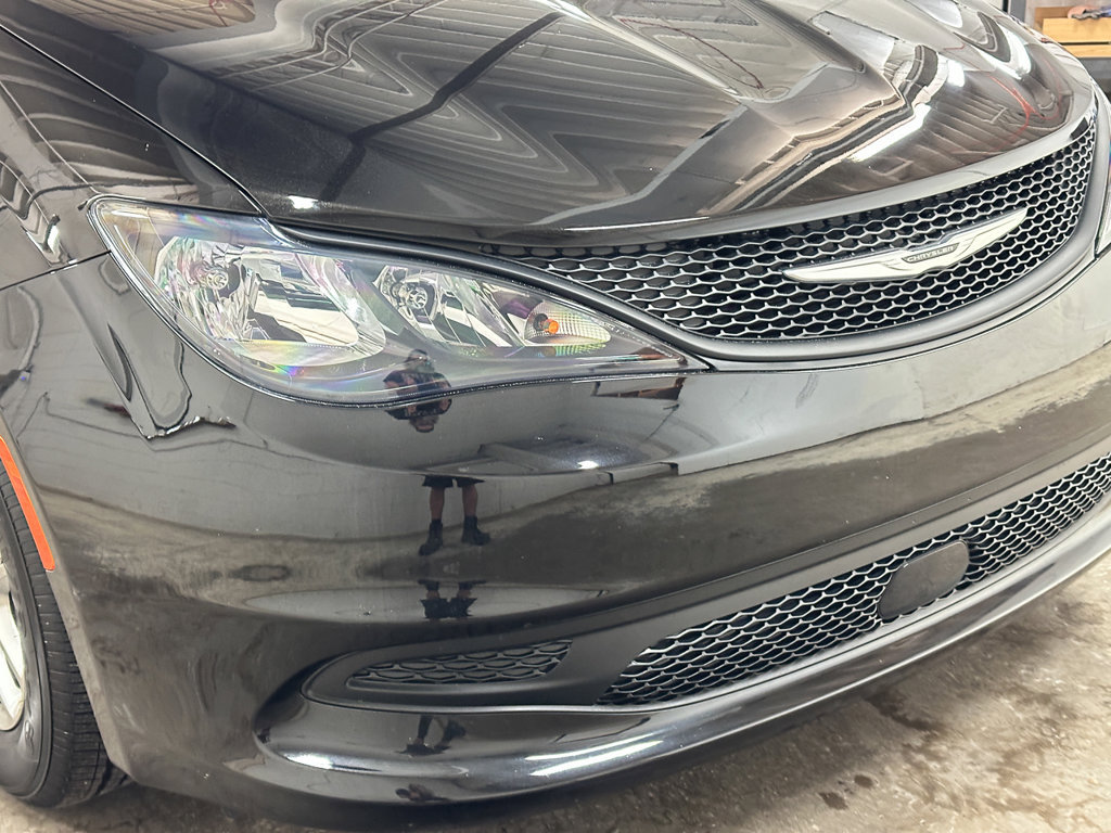 New 2026 Chrysler Voyager LX FWD image 14