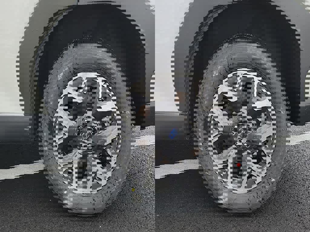 New 2026 Subaru Forester Premium image 32