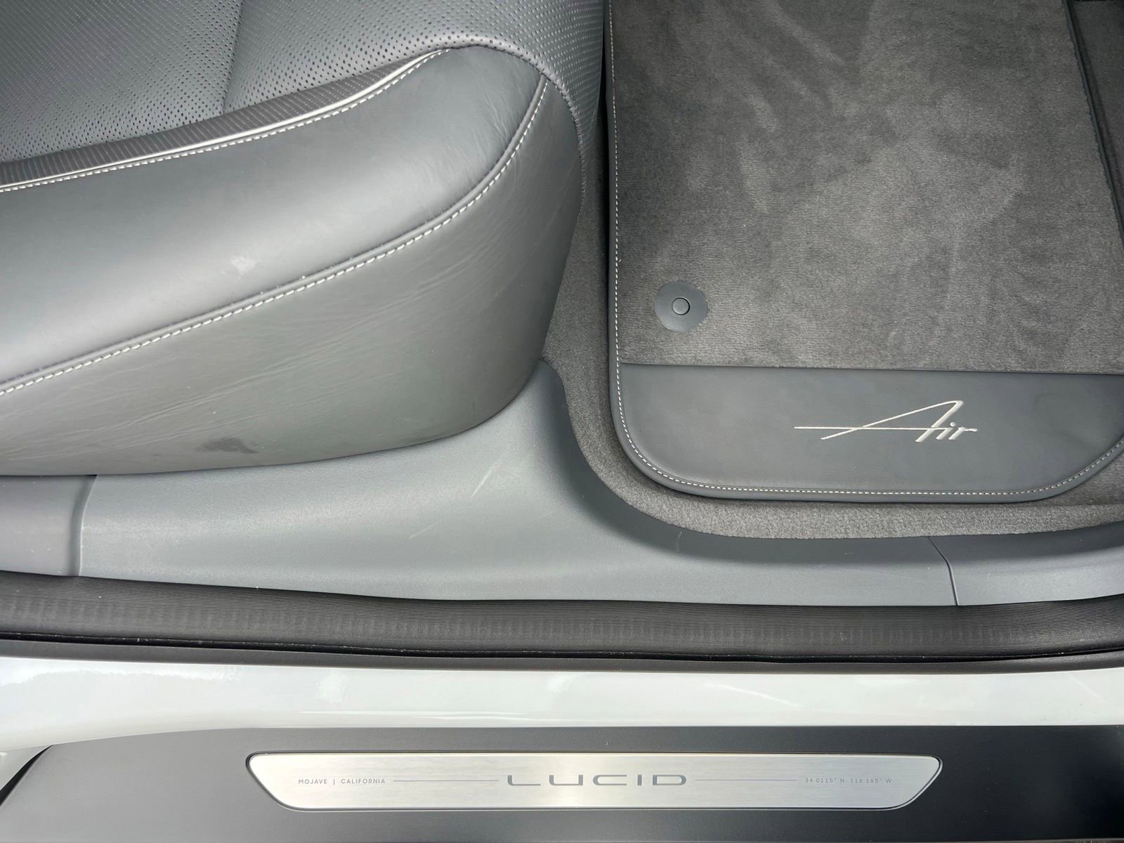 Used 2025 Lucid Air Grand Touring AWD/4WD image 57