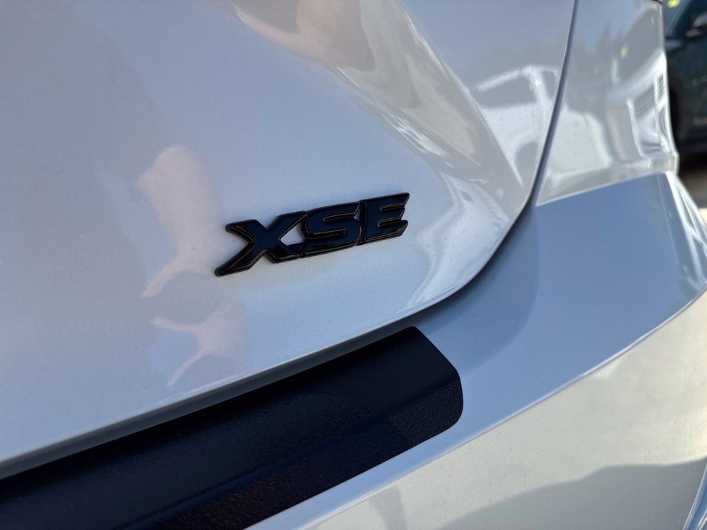 New 2026 Toyota Camry XSE FWD image 4