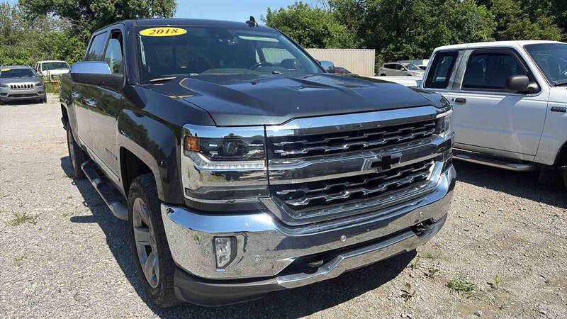 Used 2018 Chevrolet Silverado 1500 LTZ w/ Sport Package AWD/4WD image 2