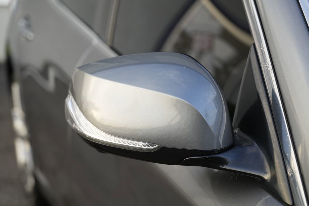 Used 2015 INFINITI Q70 L 3.7 RWD image 11