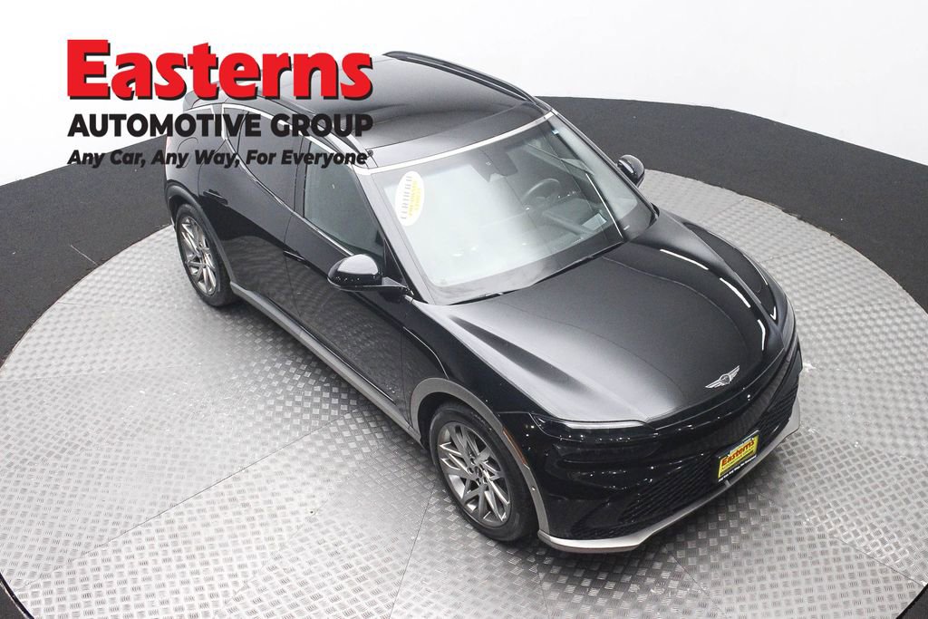 Used 2024 Genesis GV60 Advanced AWD/4WD image 3
