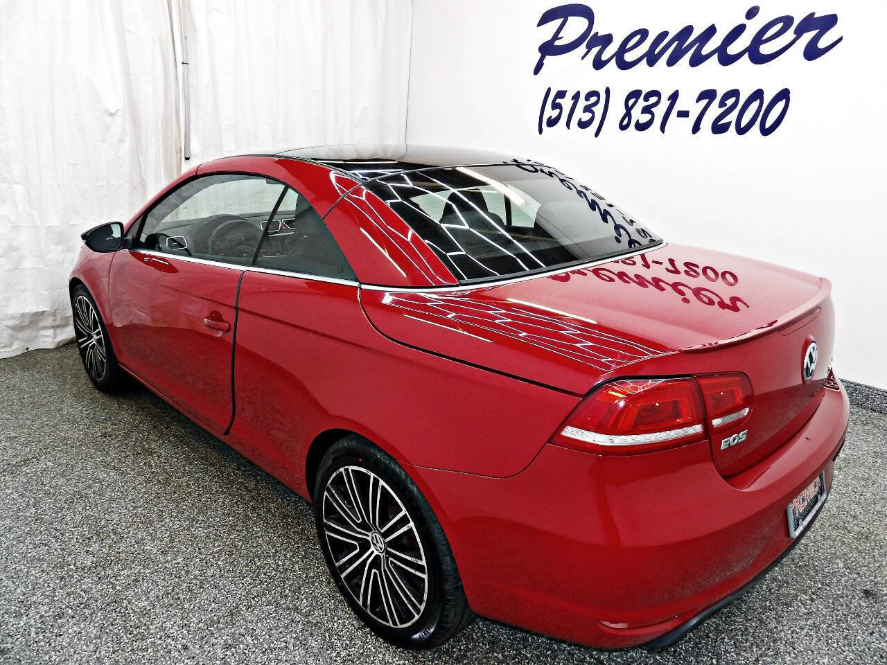 Used 2014 Volkswagen Eos image 4