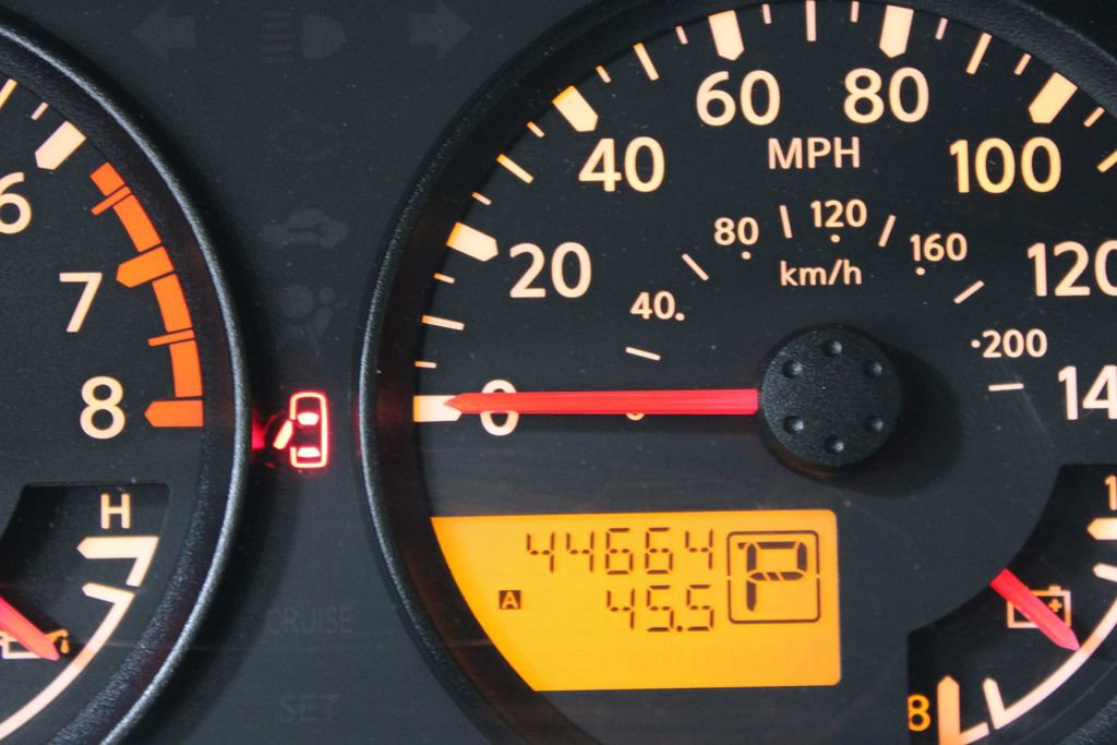 Used 2013 Nissan Frontier SV RWD image 38