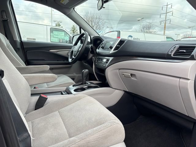 Used 2018 Honda Pilot LX image 35